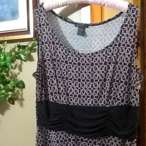Adorable comfy dress size 14